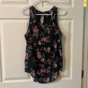 Torrid floral sleeveless shirt